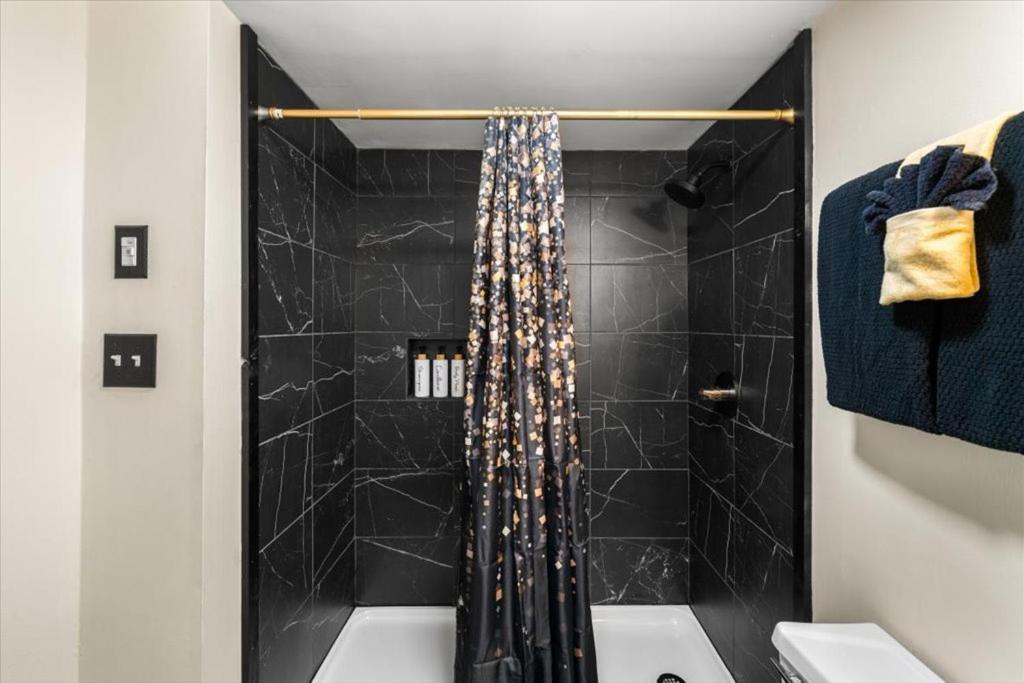 Walk To Anakeesta Romantic 1Br W Fireplace جاتلينبرج المظهر الخارجي الصورة