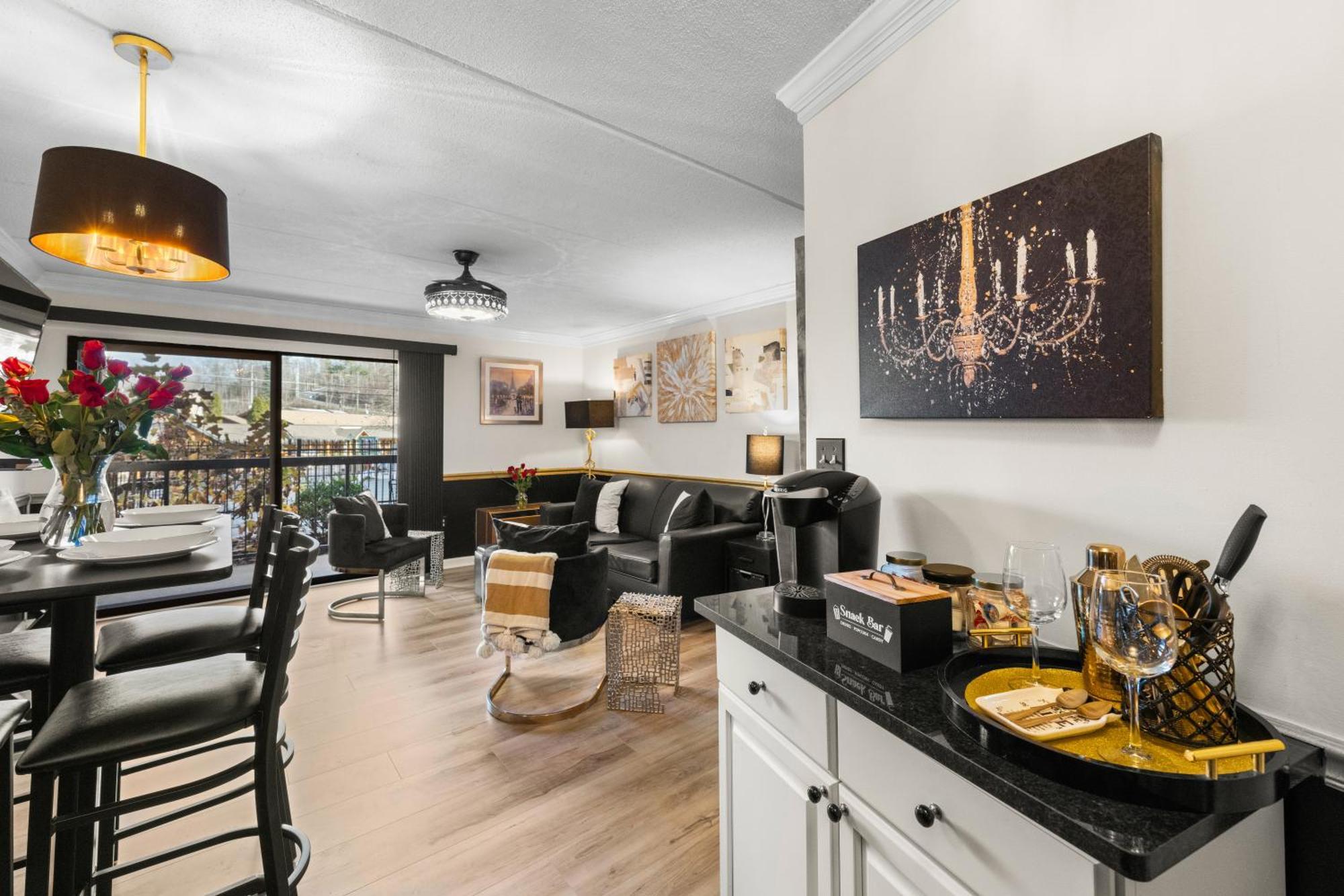 Walk To Anakeesta Romantic 1Br W Fireplace جاتلينبرج المظهر الخارجي الصورة